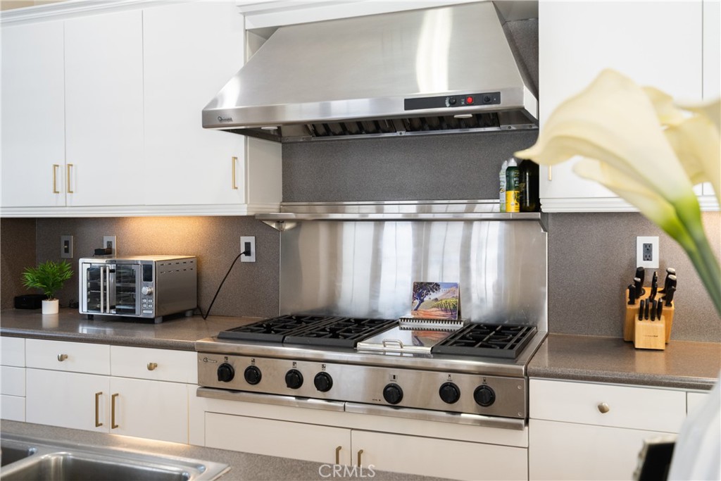 6193 Barons Way Oak Park, CA 91377 - Photo 21 of 58