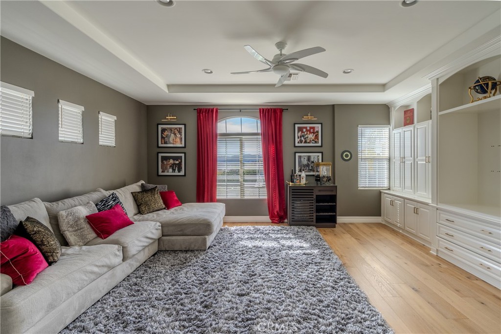 6193 Barons Way Oak Park, CA 91377 - Photo 43 of 58