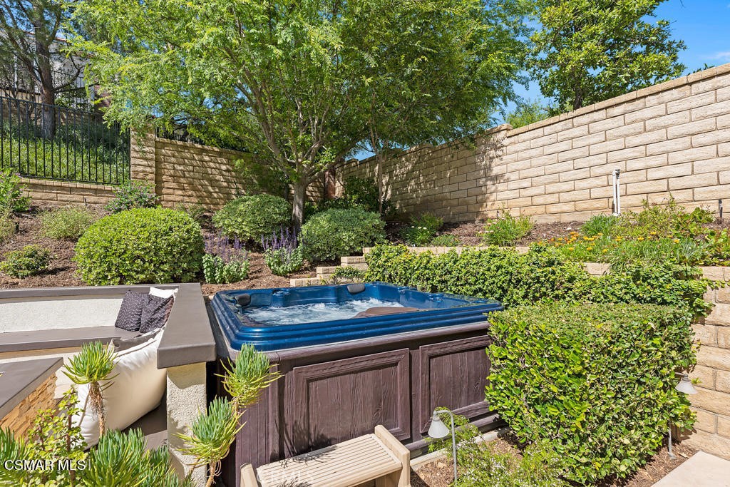 6193 Barons Way Oak Park, CA 91377 - Photo 50 of 58