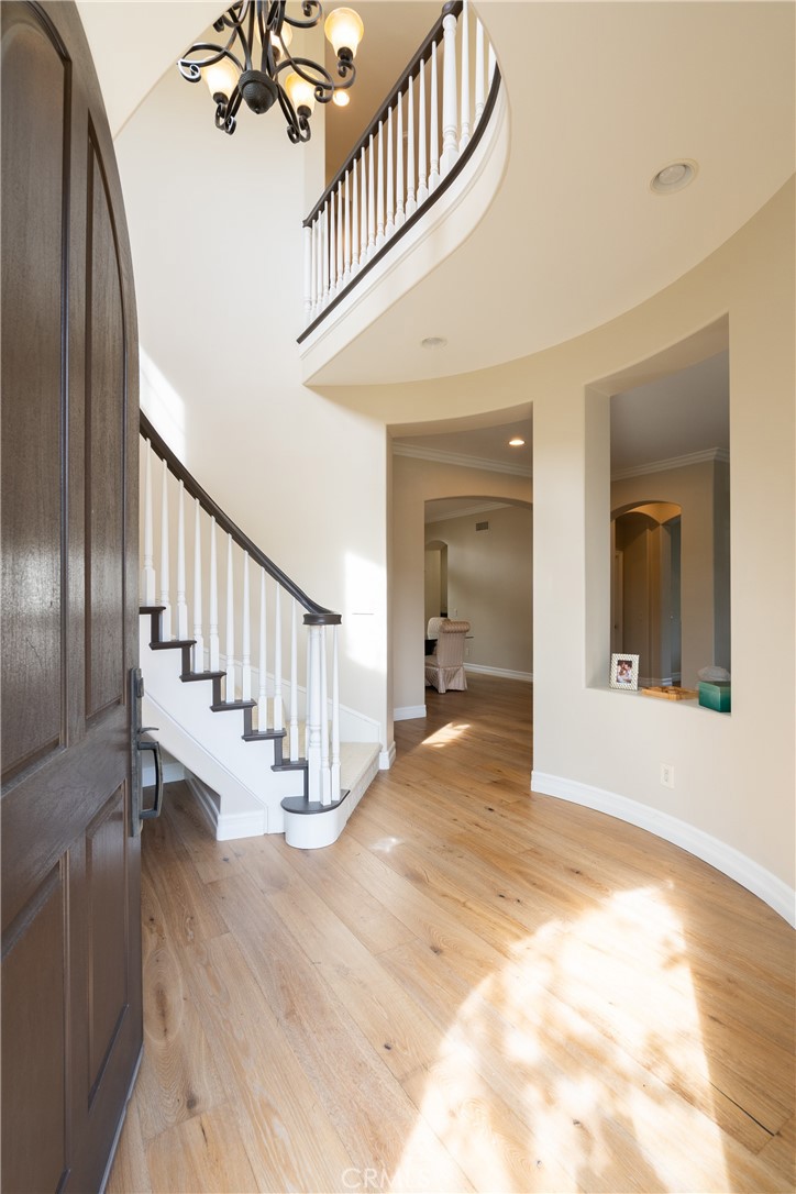 6193 Barons Way Oak Park, CA 91377 - Photo 6 of 58