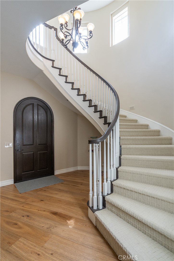 6193 Barons Way Oak Park, CA 91377 - Photo 7 of 58