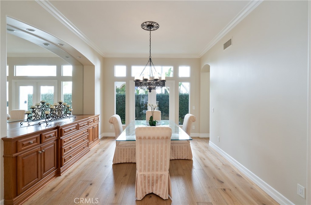 6193 Barons Way Oak Park, CA 91377 - Photo 10 of 58