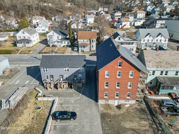 $1,600,000 | 16-18 North Summer Street, Adams, MA 01220