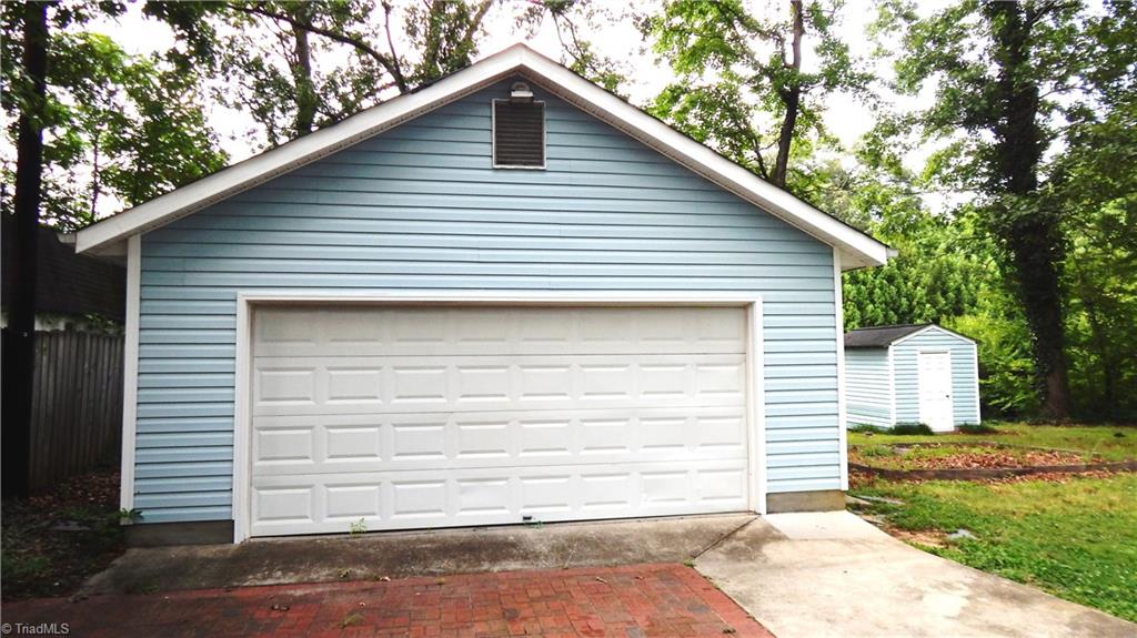 3516 Normandy Road Greensboro, NC 27408 - Photo 2 of 17 Gallery Image 2