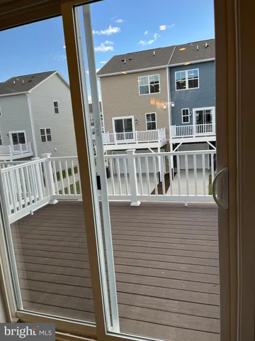 $1,950 | 306 Watercourse Drive, Ranson, WV 25438