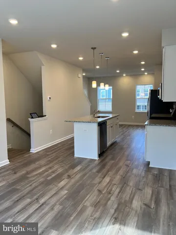 $1,950 | 306 Watercourse Drive, Ranson, WV 25438