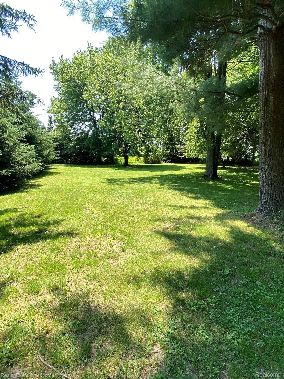 7970 Black River Road Croswell, MI 48422 - Photo 8 of 21 IMG_8595.JPG