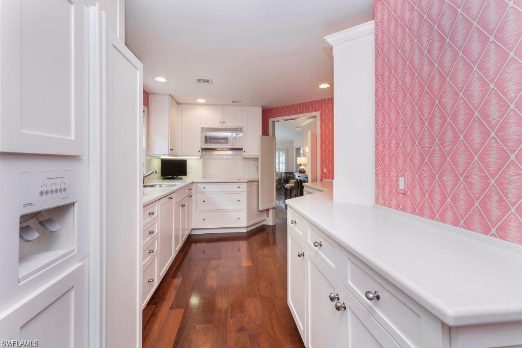804 Rue Deville, Unit 37 Naples, FL 34108 - Photo 9 of 20 Gallery Image 9