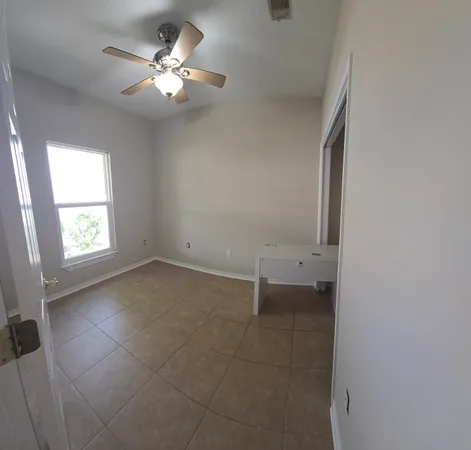 $1,550 | 204 Ann Circle, Unit C, Destin, FL 32541