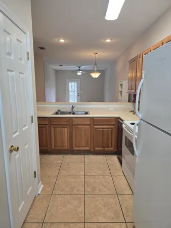$1,550 | 204 Ann Circle, Unit C, Destin, FL 32541