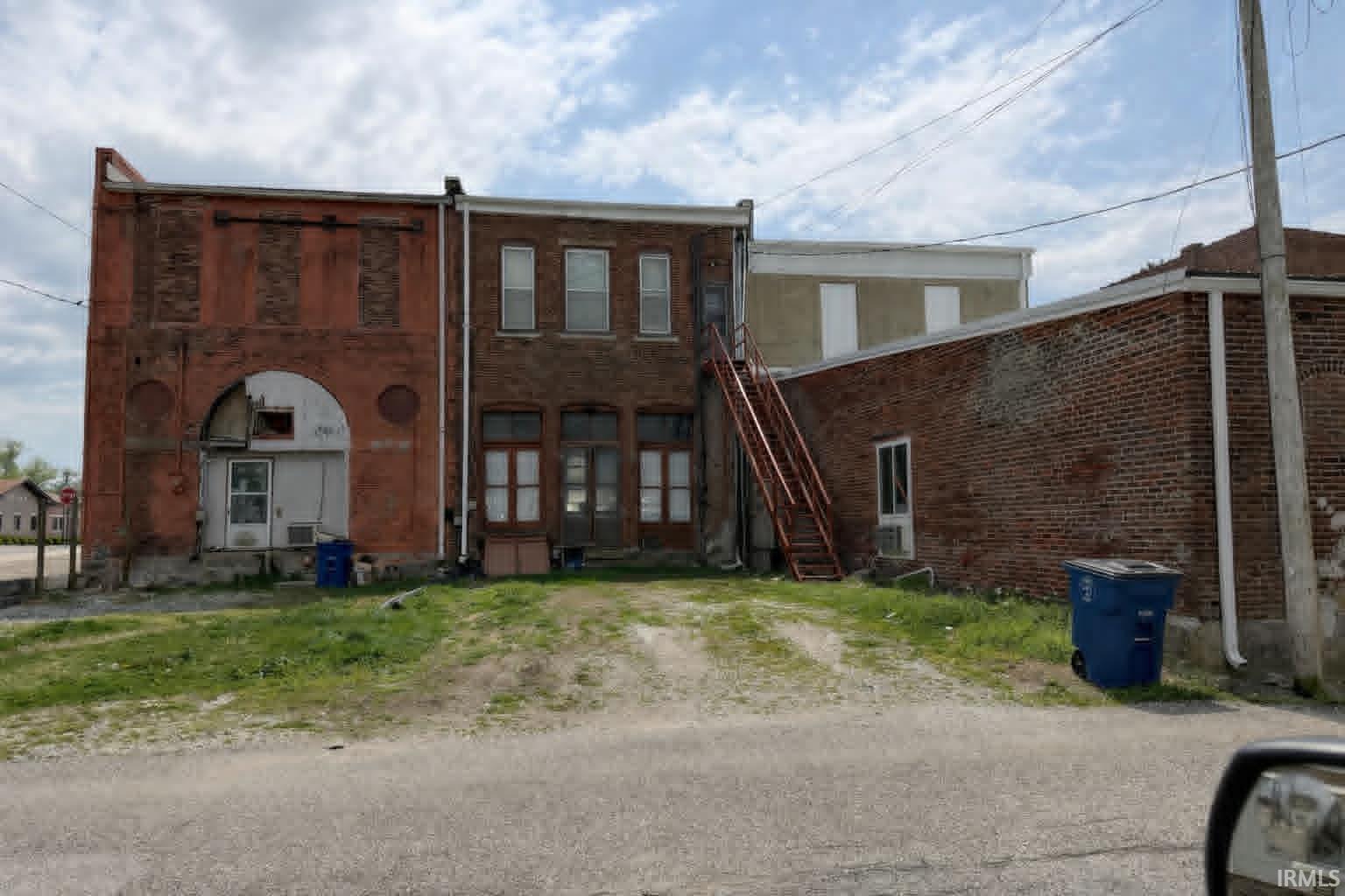 609 West Main Street Mitchell, IN 47446 - Photo 3 of 3