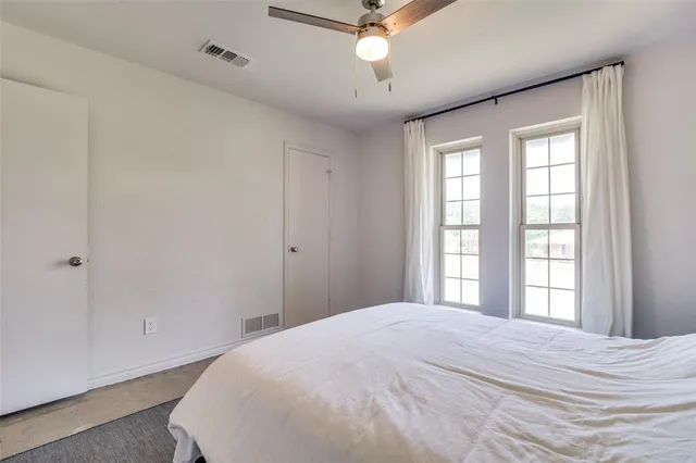 $2,700 | 2013 South Lakeshore Drive, Rockwall, TX 75087