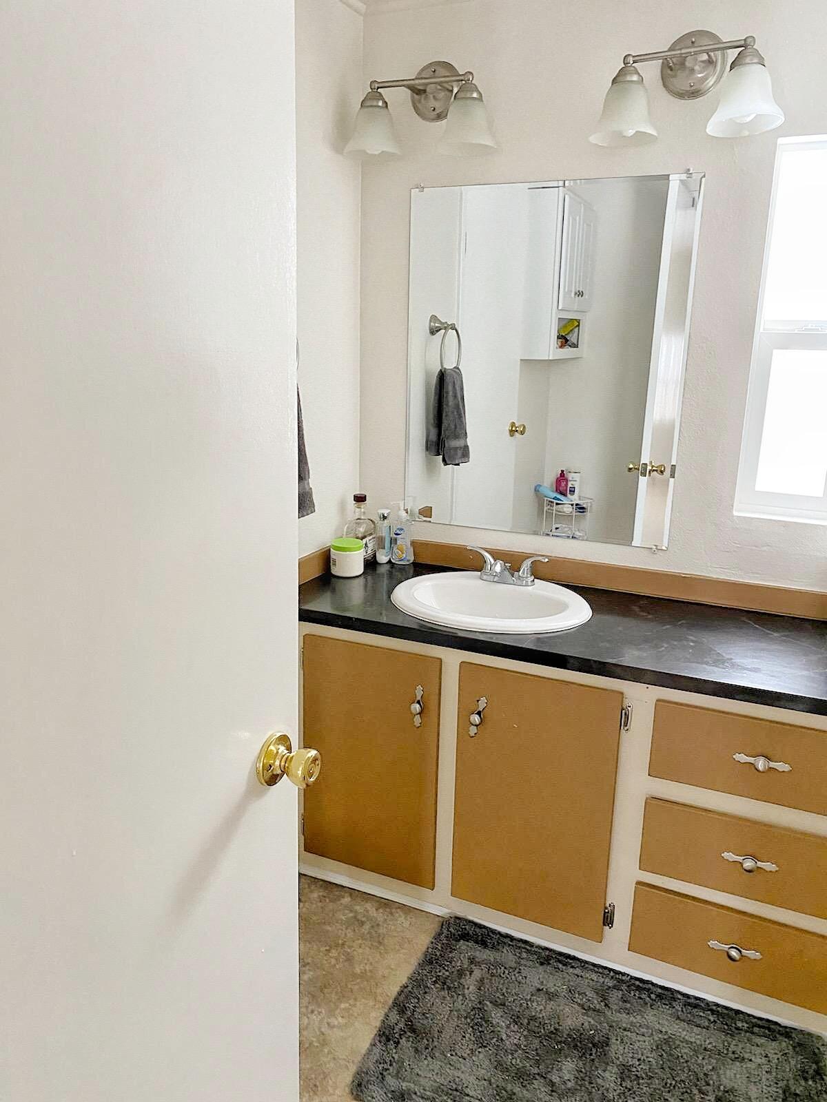 51354 Welch Road La Pine, OR 97739 - Photo 13 of 30 Master Bath