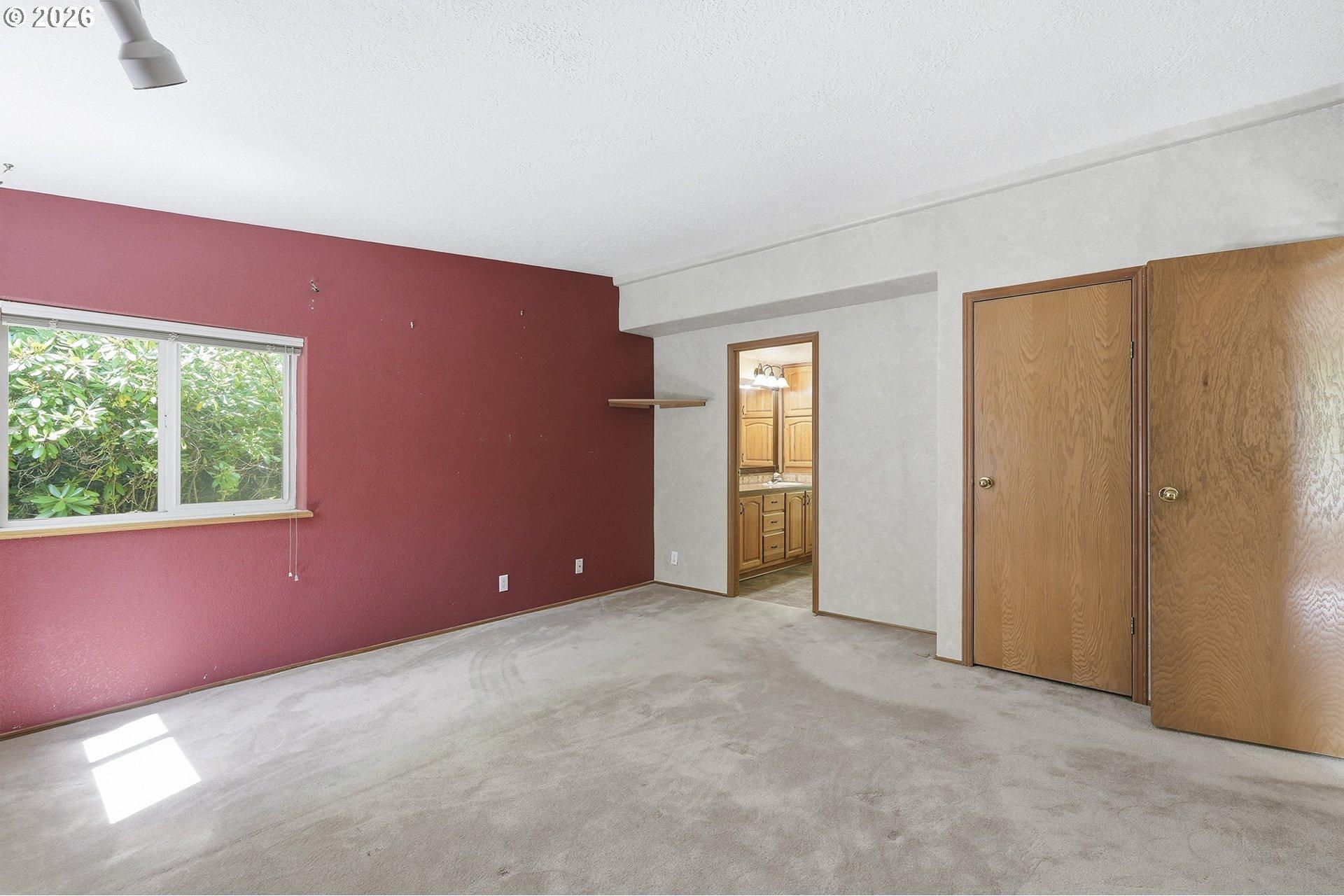 28851 Southeast Knox Road Boring, OR 97009 - Photo 16 of 40 Gallery Image 16