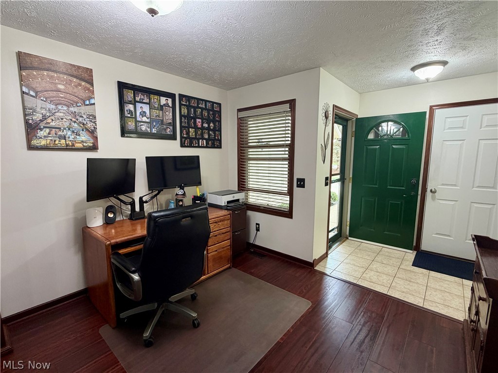 1025 Parsons Road Grafton, OH 44044 - Photo 4 of 50 Gallery Image 4
