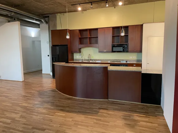 $1,900 | 1401 Calumet Street, Unit 300, Houston, TX 77004