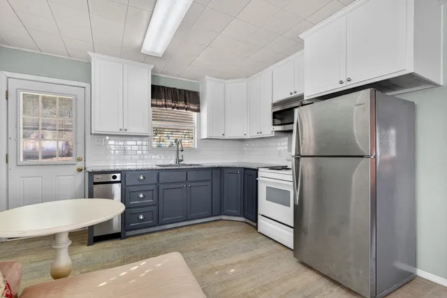 $299,000 | 126 Inspiration Drive, Sunrise Beach, TX 78643