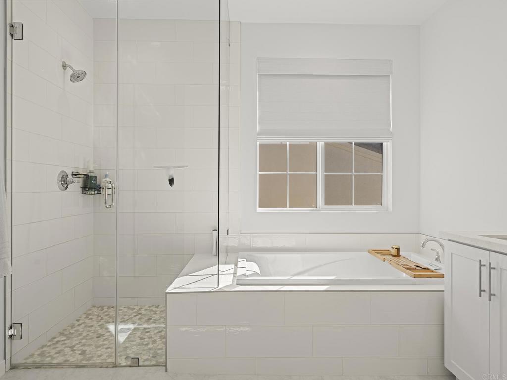 2971 Rue De Latour Vista, CA 92084 - Photo 20 of 36