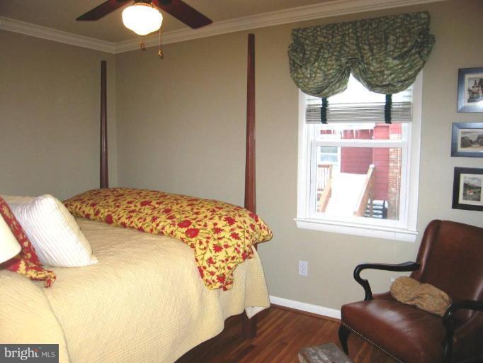 7813 Hayfield Road Alexandria, VA 22315 - Photo 12 of 19 Bedroom #2