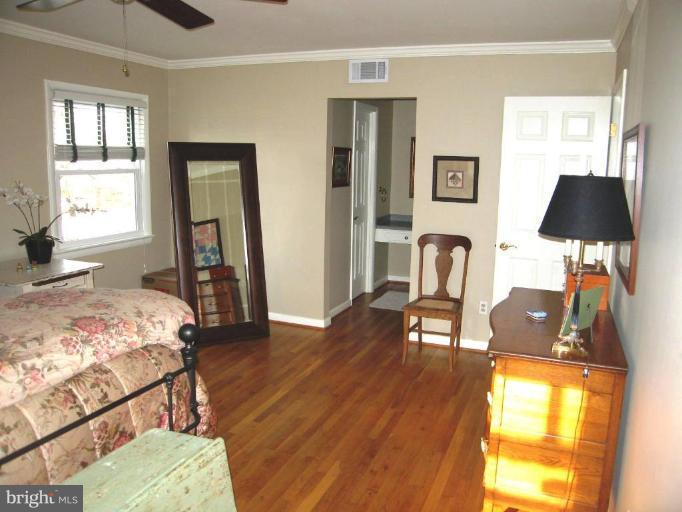 7813 Hayfield Road Alexandria, VA 22315 - Photo 15 of 19 Master Bedroom #3