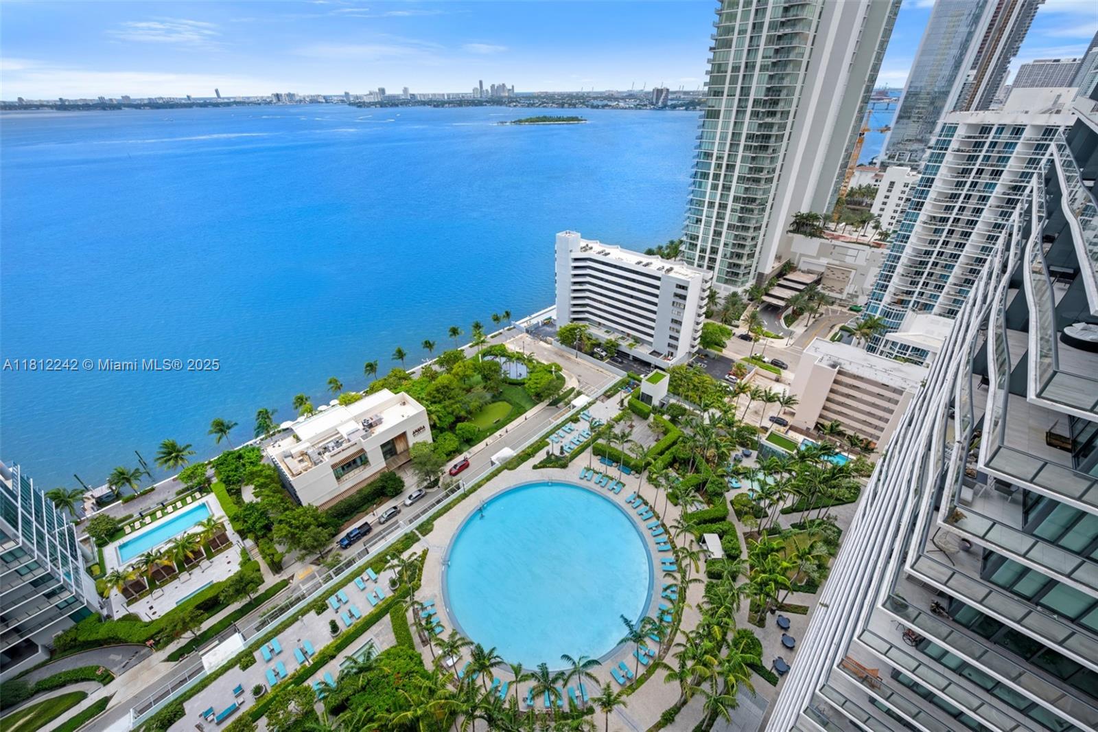 650 Northeast 32nd Street, Unit 2502 Miami, FL 33137 - Photo 29 of 29