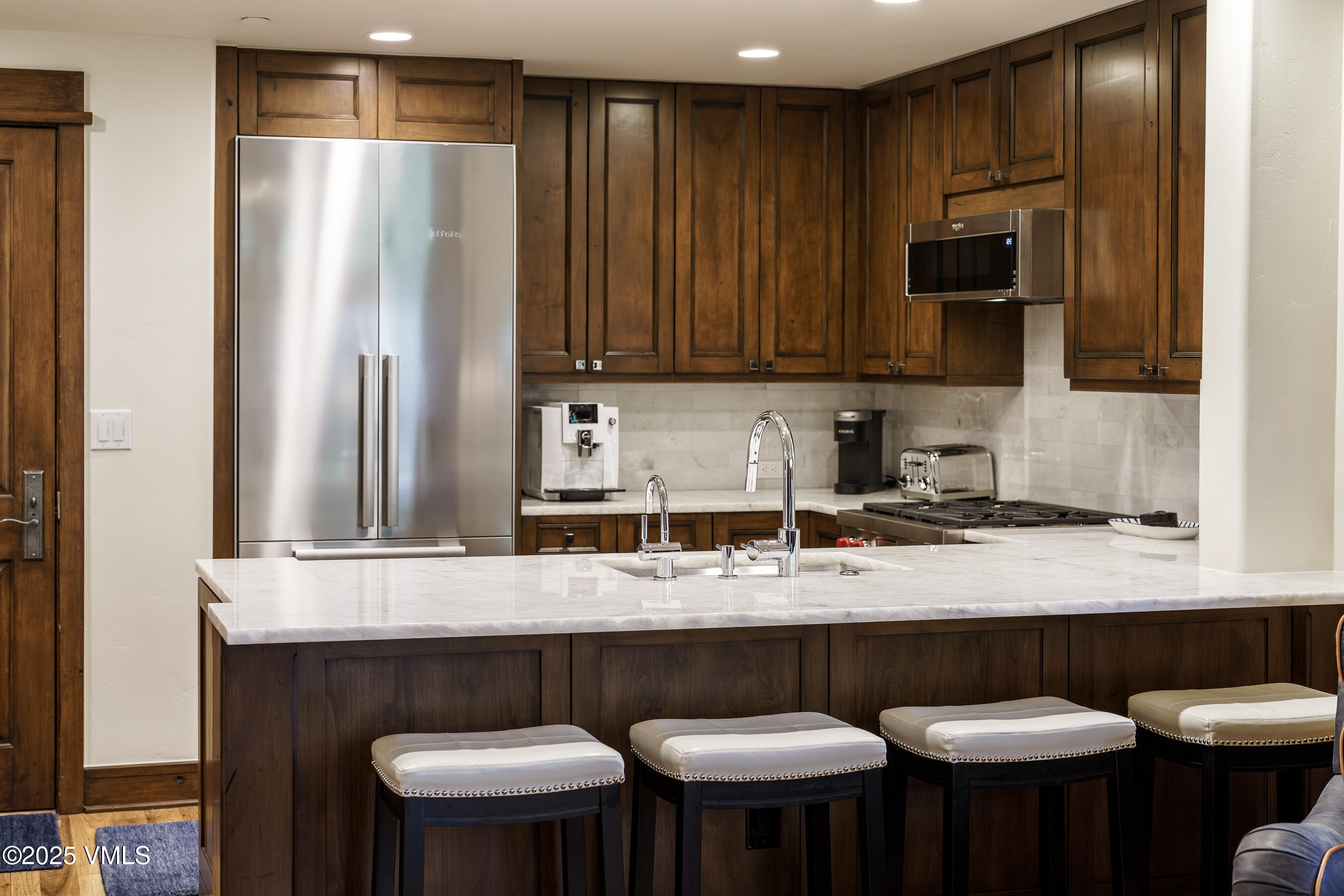 1087 Bachelor Ridge Road, Unit 201 Beaver Creek, CO 81620 - Photo 11 of 35 201_Settler's_Lodge_006