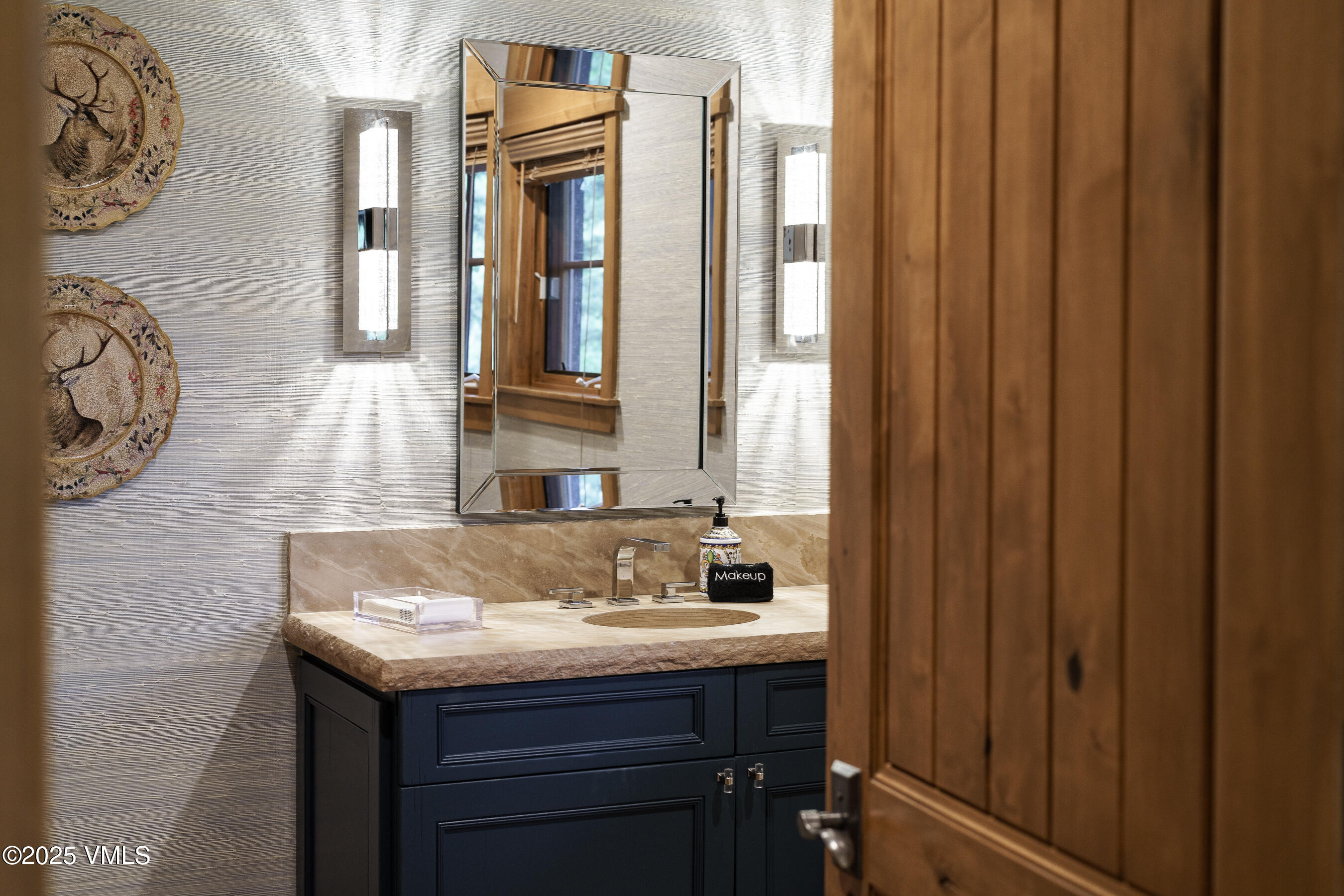 1087 Bachelor Ridge Road, Unit 201 Beaver Creek, CO 81620 - Photo 13 of 35 201_Settler's_Lodge_020