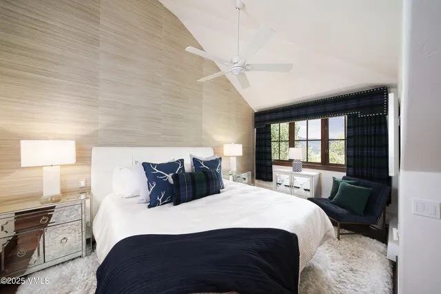 a view of an ocean from a yard