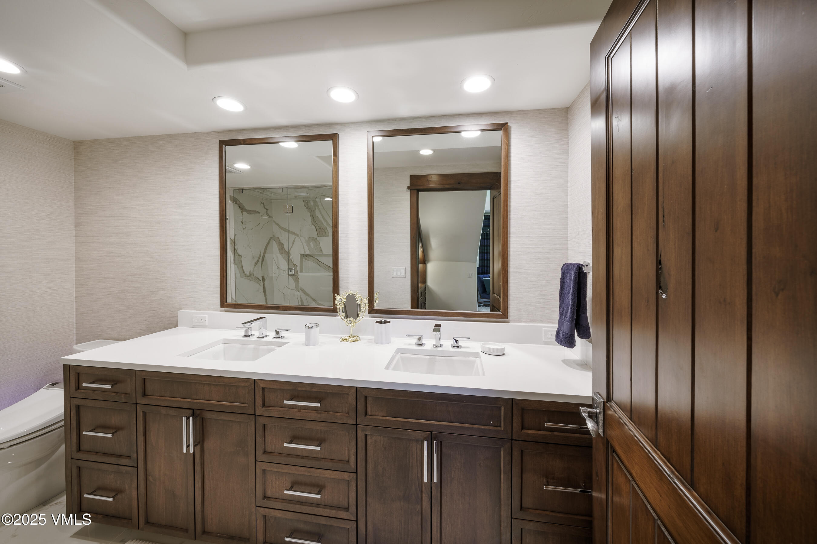 1087 Bachelor Ridge Road, Unit 201 Beaver Creek, CO 81620 - Photo 18 of 35 201_Settler's_Lodge_034