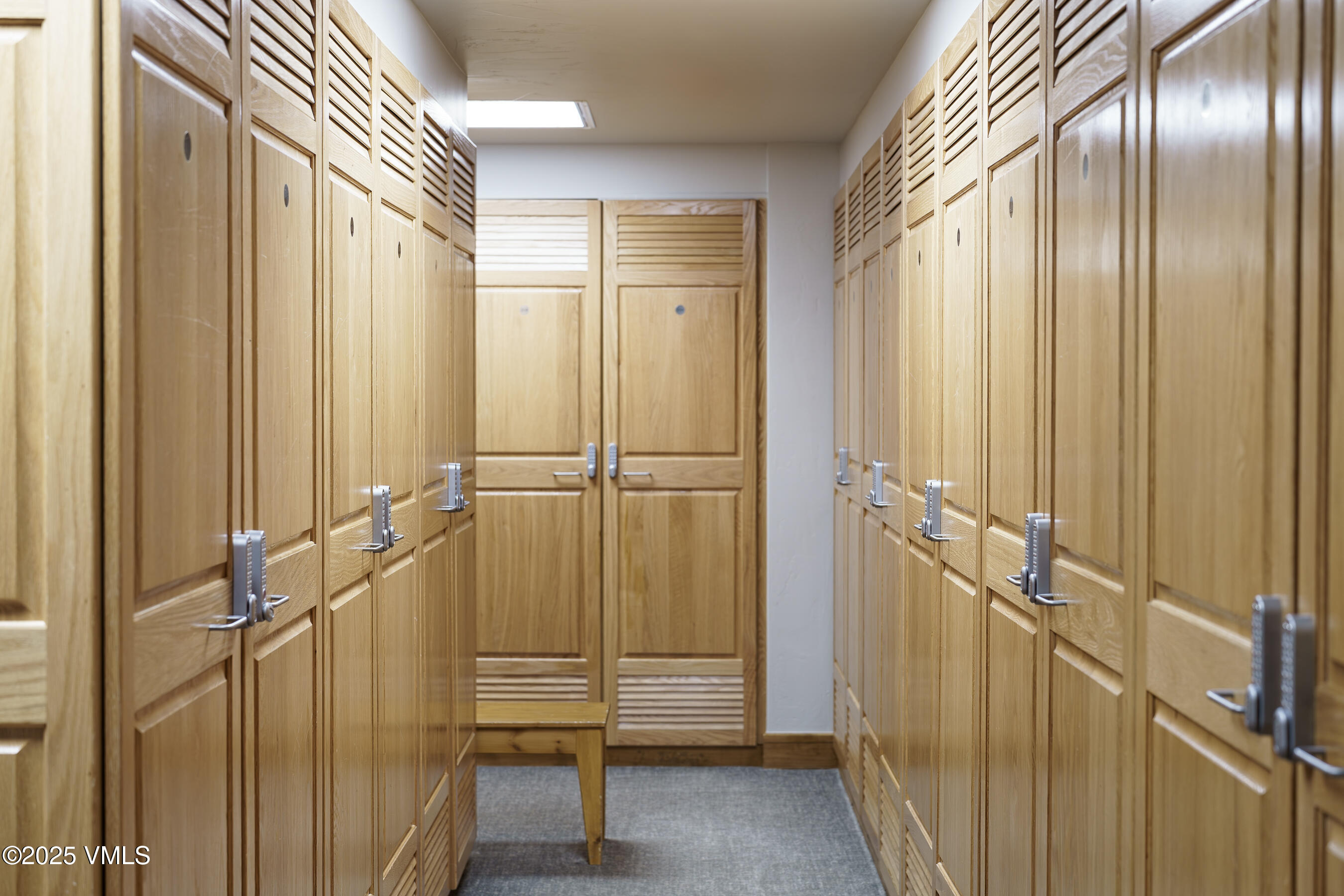 1087 Bachelor Ridge Road, Unit 201 Beaver Creek, CO 81620 - Photo 29 of 35 201_Settler's_Lodge_057