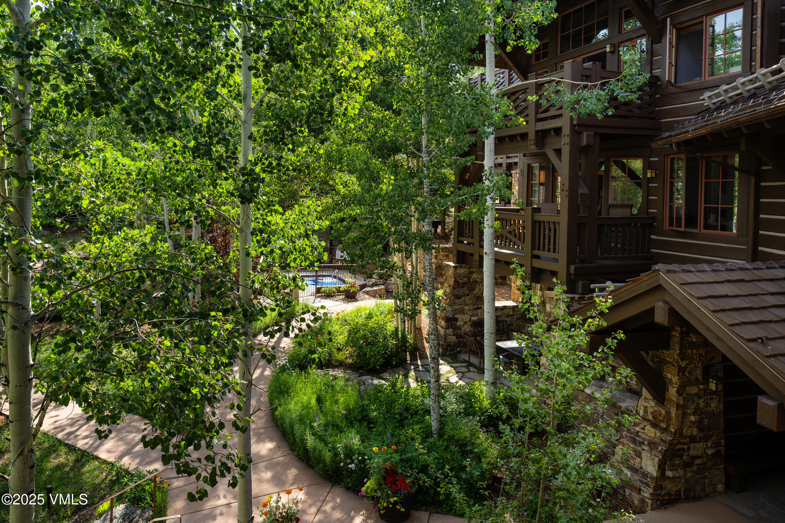 1087 Bachelor Ridge Road, Unit 201 Beaver Creek, CO 81620 - Photo 33 of 35 201_Settler's_Lodge_049