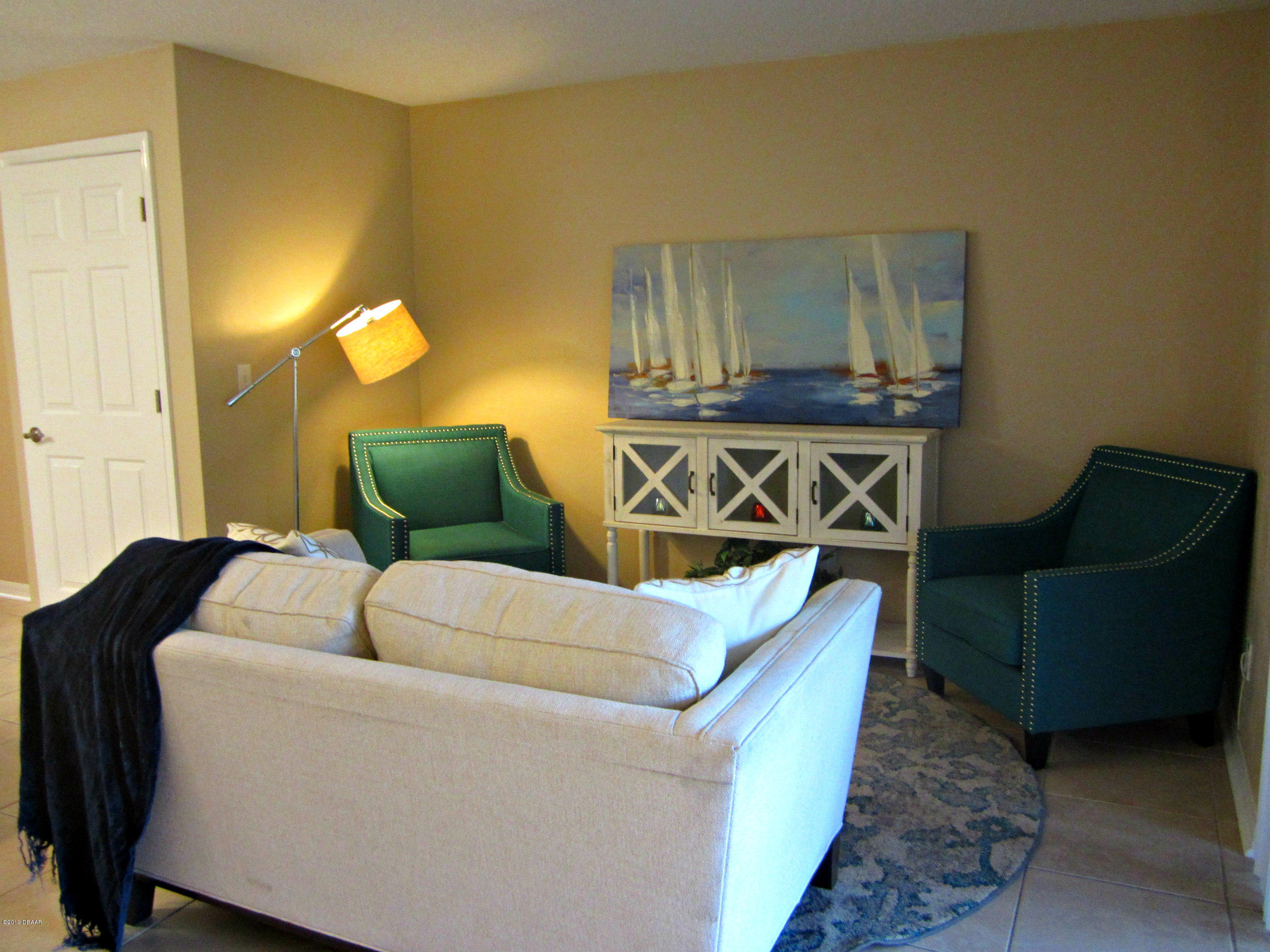 1803 Deer Springs Road Port Orange, FL 32129 - Photo 6 of 39 Living Room