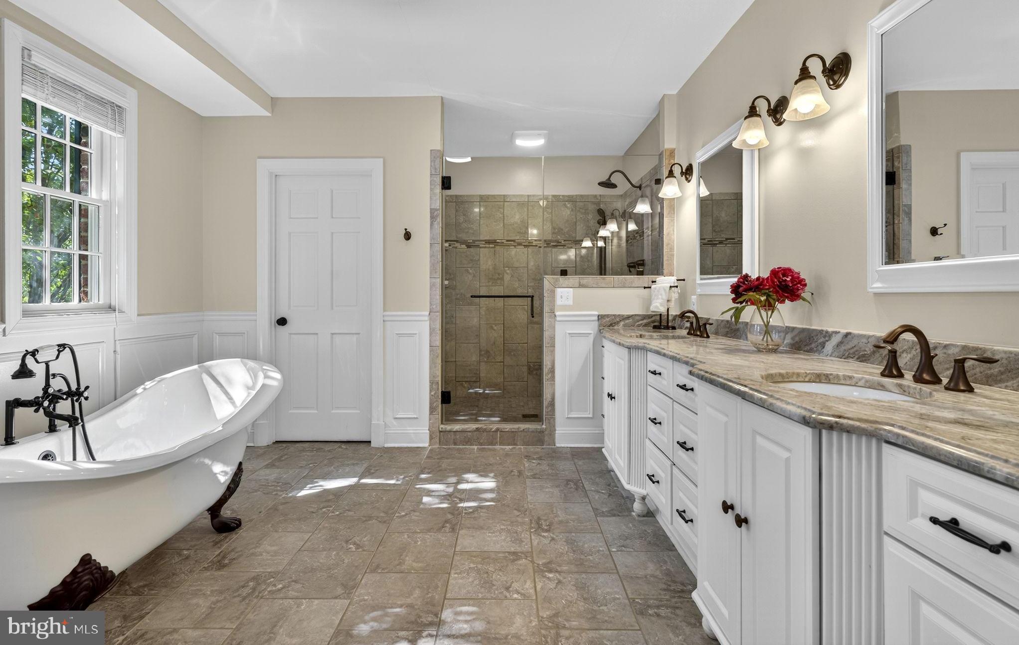 9533 Howellsville Road Boyce, VA 22620 - Photo 28 of 65 Primary bath