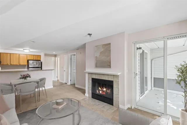 $239,990 | 9200 Greenwood Avenue North, Unit 107, Seattle, WA 98103