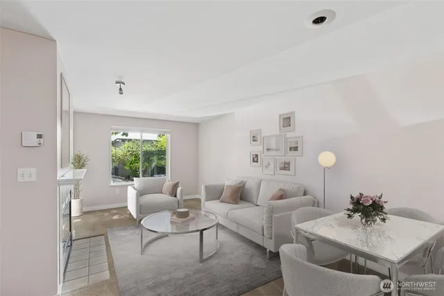 $239,990 | 9200 Greenwood Avenue North, Unit 107, Seattle, WA 98103