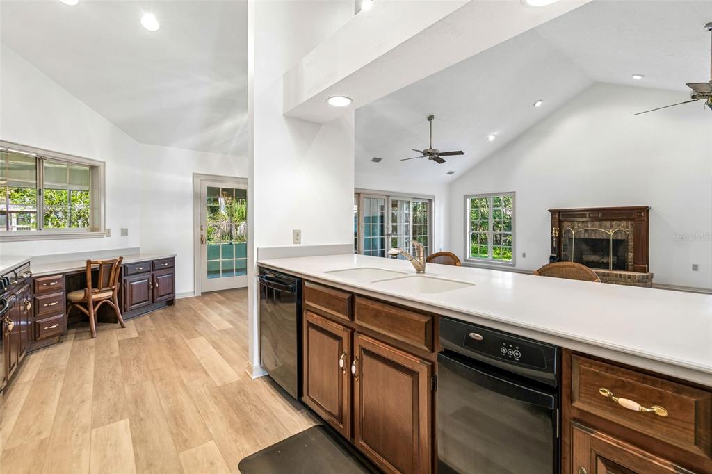 2708 Bell Shoals Road Brandon, FL 33511 - Photo 28 of 69