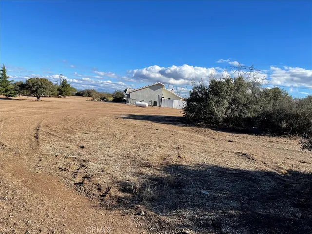 $740,000 | 8354 White Road, Phelan, CA 92371