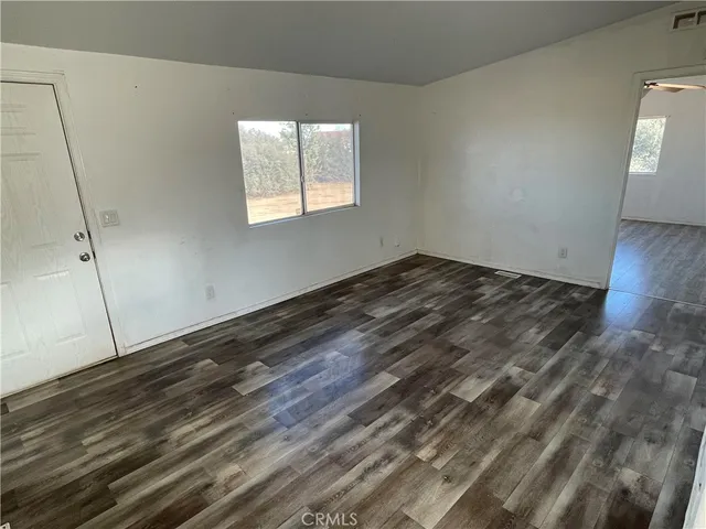 $740,000 | 8354 White Road, Phelan, CA 92371