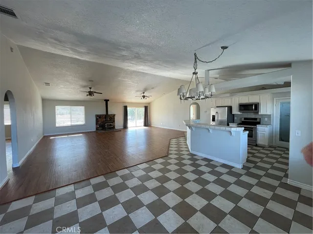 $740,000 | 8354 White Road, Phelan, CA 92371