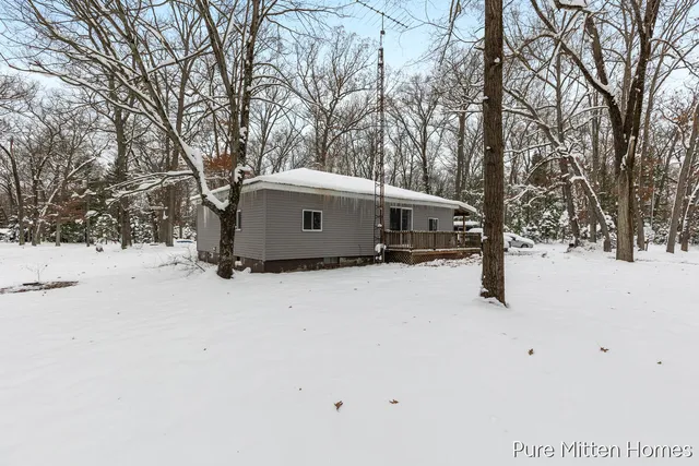 $147,900 | 3803 Underwood Drive, Bitely, MI 49309