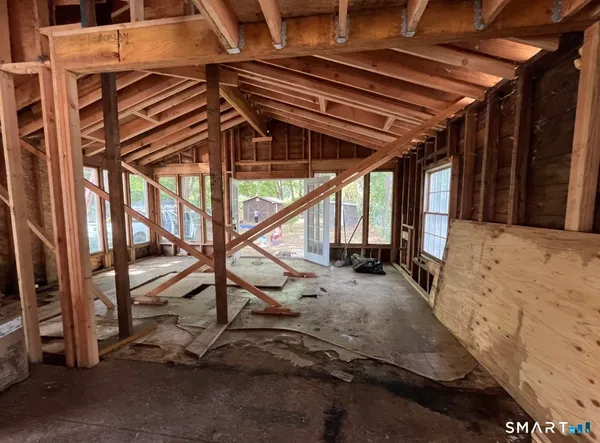 $115,000 | 91 Taftville-Occum Road, Norwich, CT 06360