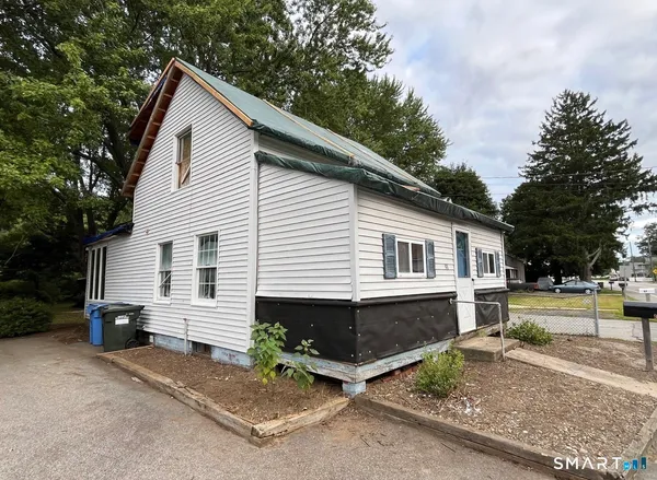 $115,000 | 91 Taftville-Occum Road, Norwich, CT 06360