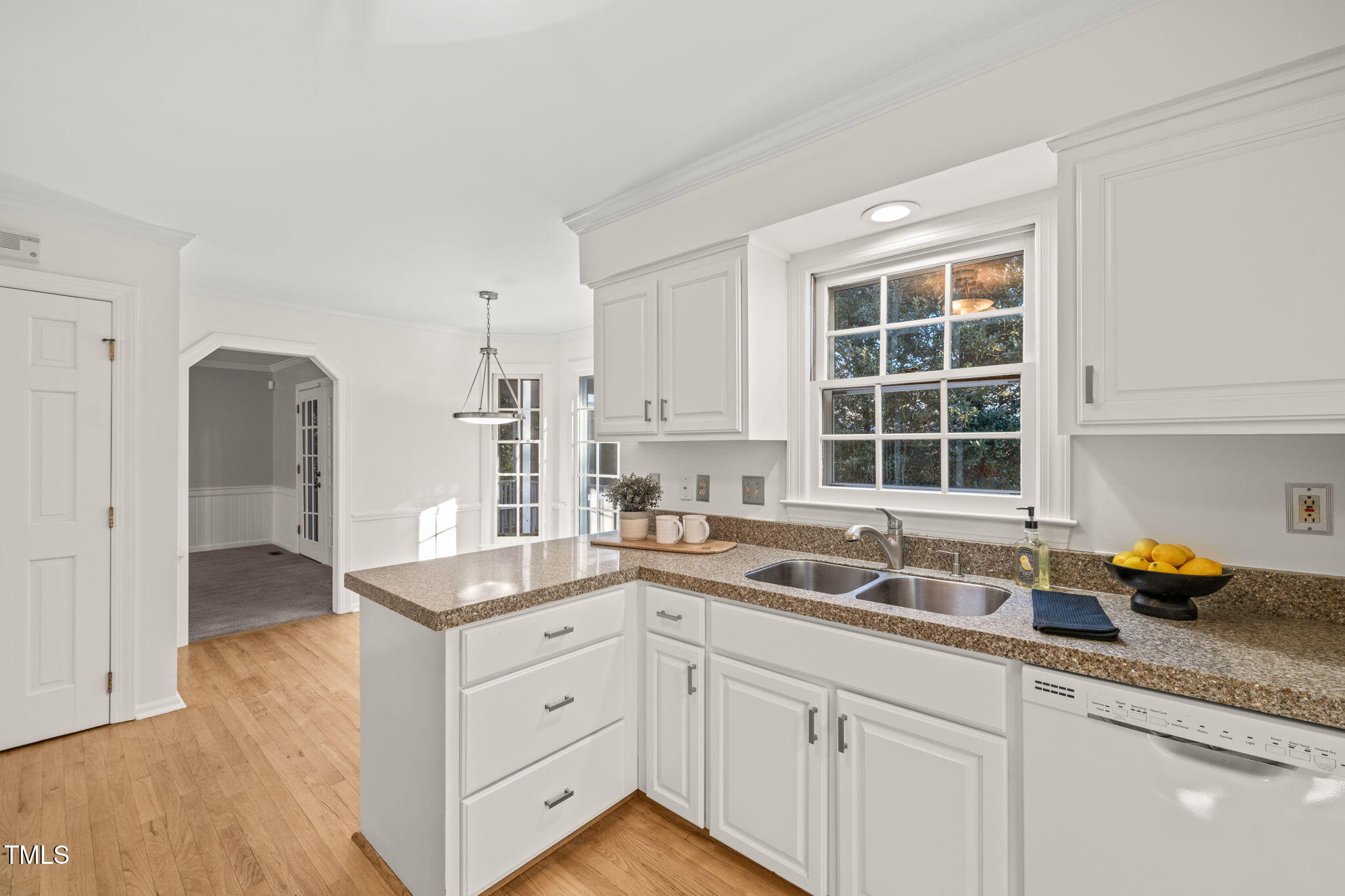 7304 Wilderness Road Raleigh, NC 27613 - Photo 17 of 31 21-web-or-mls-DSC06833