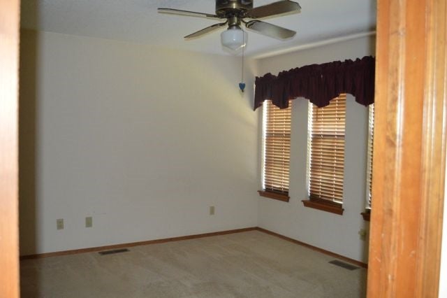902 Ivanhoe Street Perry, OK 73077 - Photo 15 of 25 Gallery Image 15