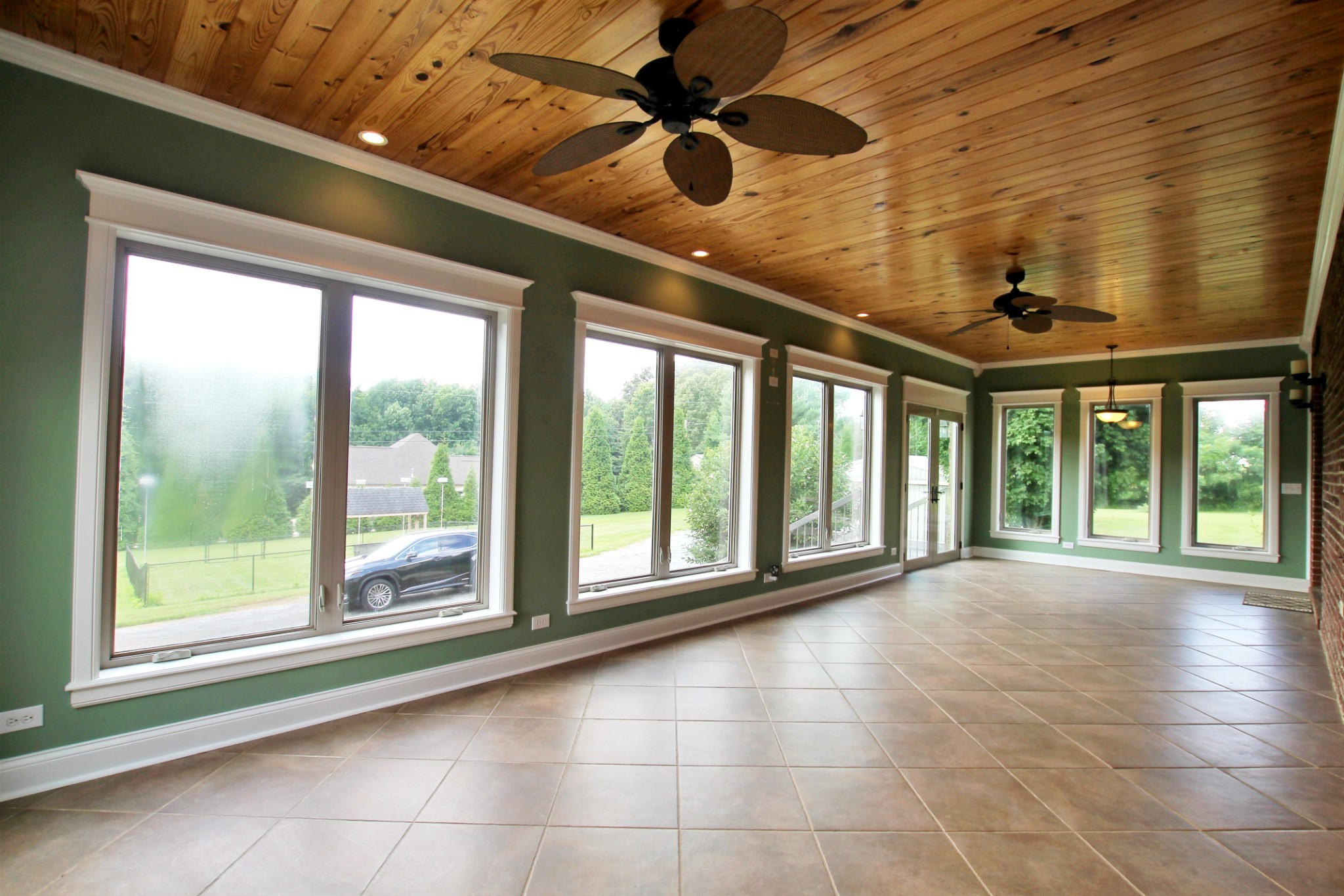 4181 Sandy Springs Road Springfield, TN 37172 - Photo 20 of 44 a view of an empty room with a window