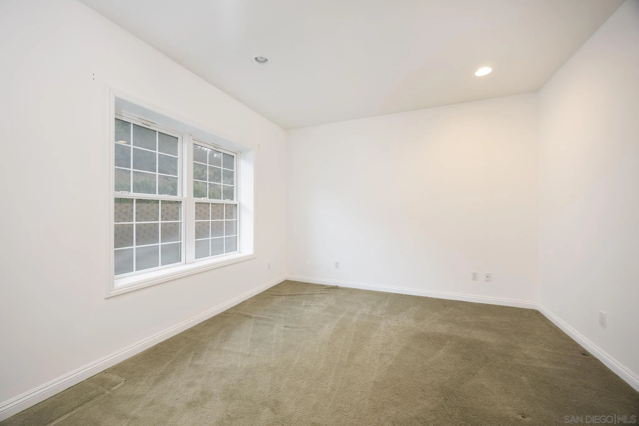 7570 Corte Madera Road Pine Valley, CA 91962 - Photo 18 of 53 an empty room with a window