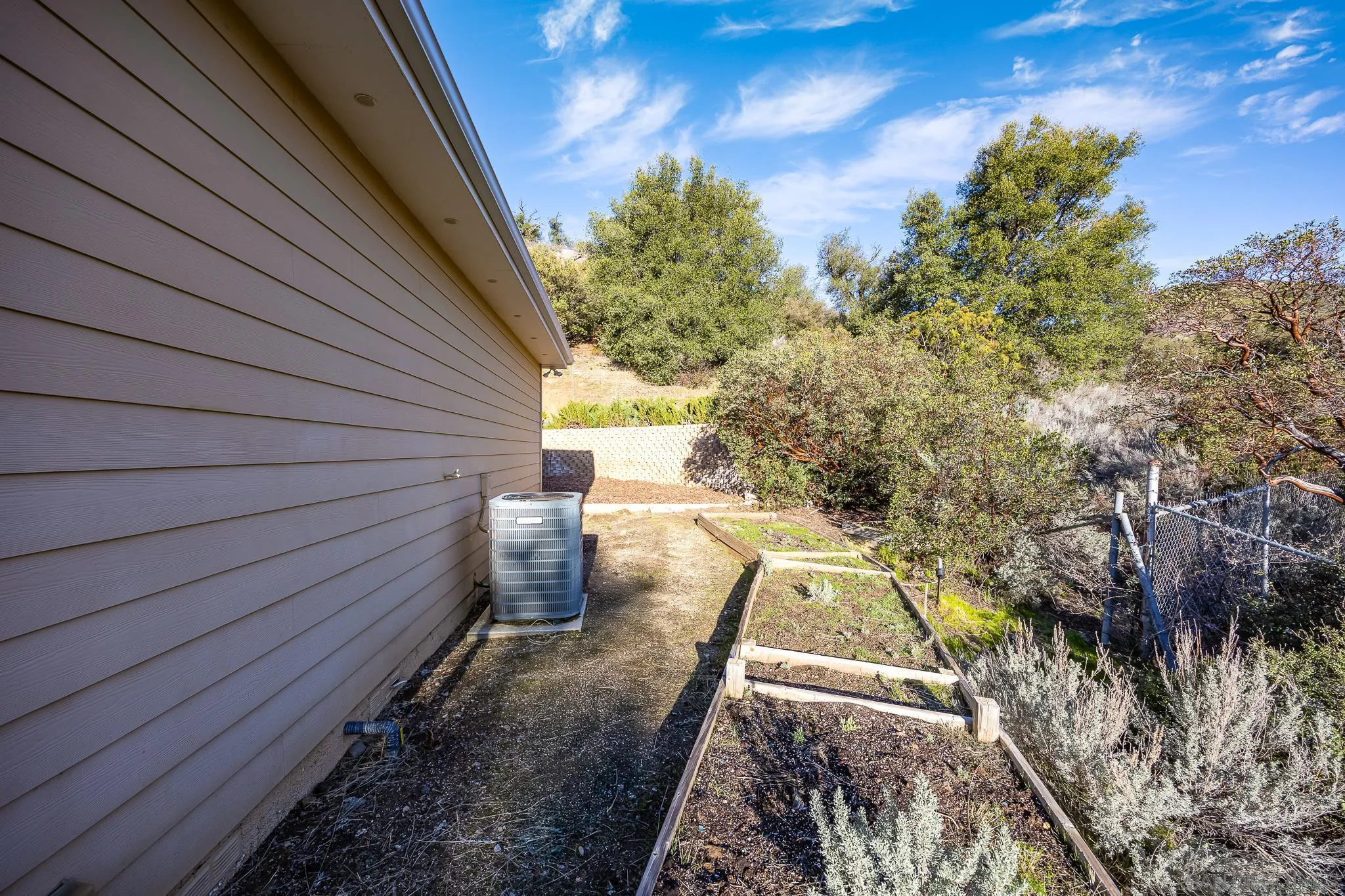 7570 Corte Madera Road Pine Valley, CA 91962 - Photo 38 of 53 a view of outdoor space and yard