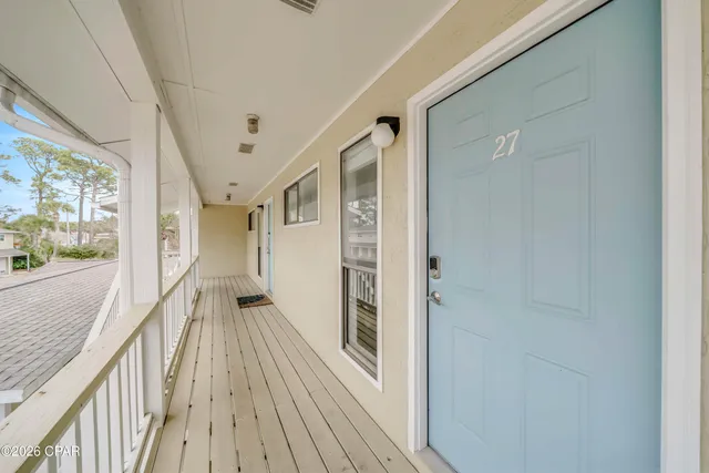 $1,625 | 6903 North Lagoon Drive, Unit 27, Panama City Beach, FL 32408