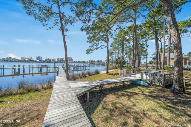 $1,625 | 6903 North Lagoon Drive, Unit 27, Panama City Beach, FL 32408