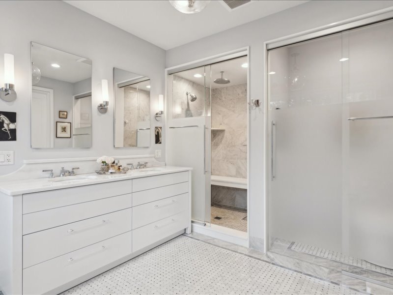 305 Maple Row Northfield, IL 60093 - Photo 46 of 82 Gallery Image 46